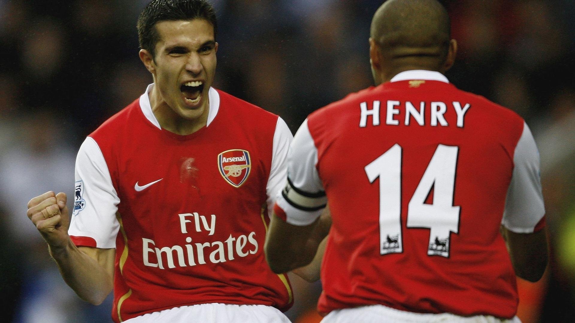 赛道与绿茵的意外交叠,几内亚如何强势拿下AC米兰