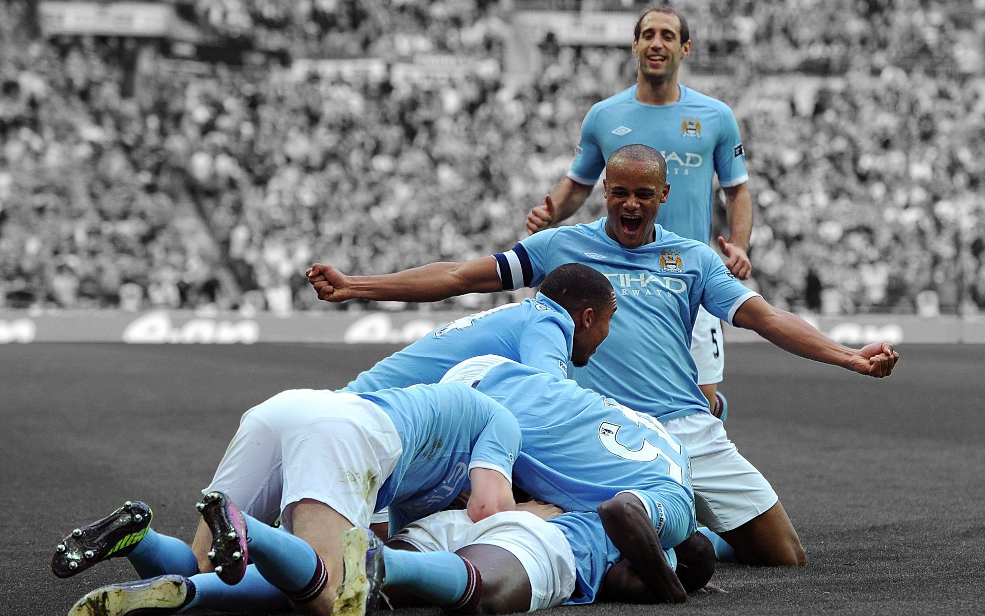 孤夜星辰,当基米希在曼城与马里之战中,铸就生涯唯一的神话